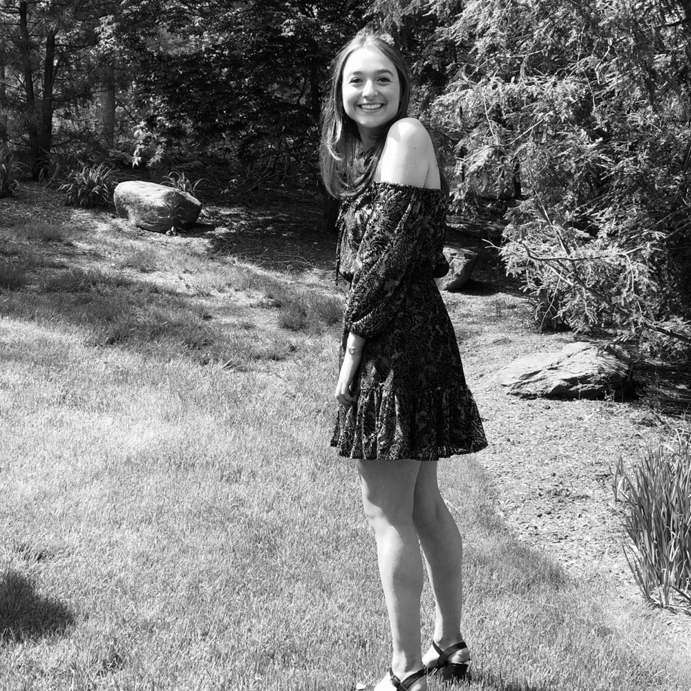 Meet your Posher, Joelle